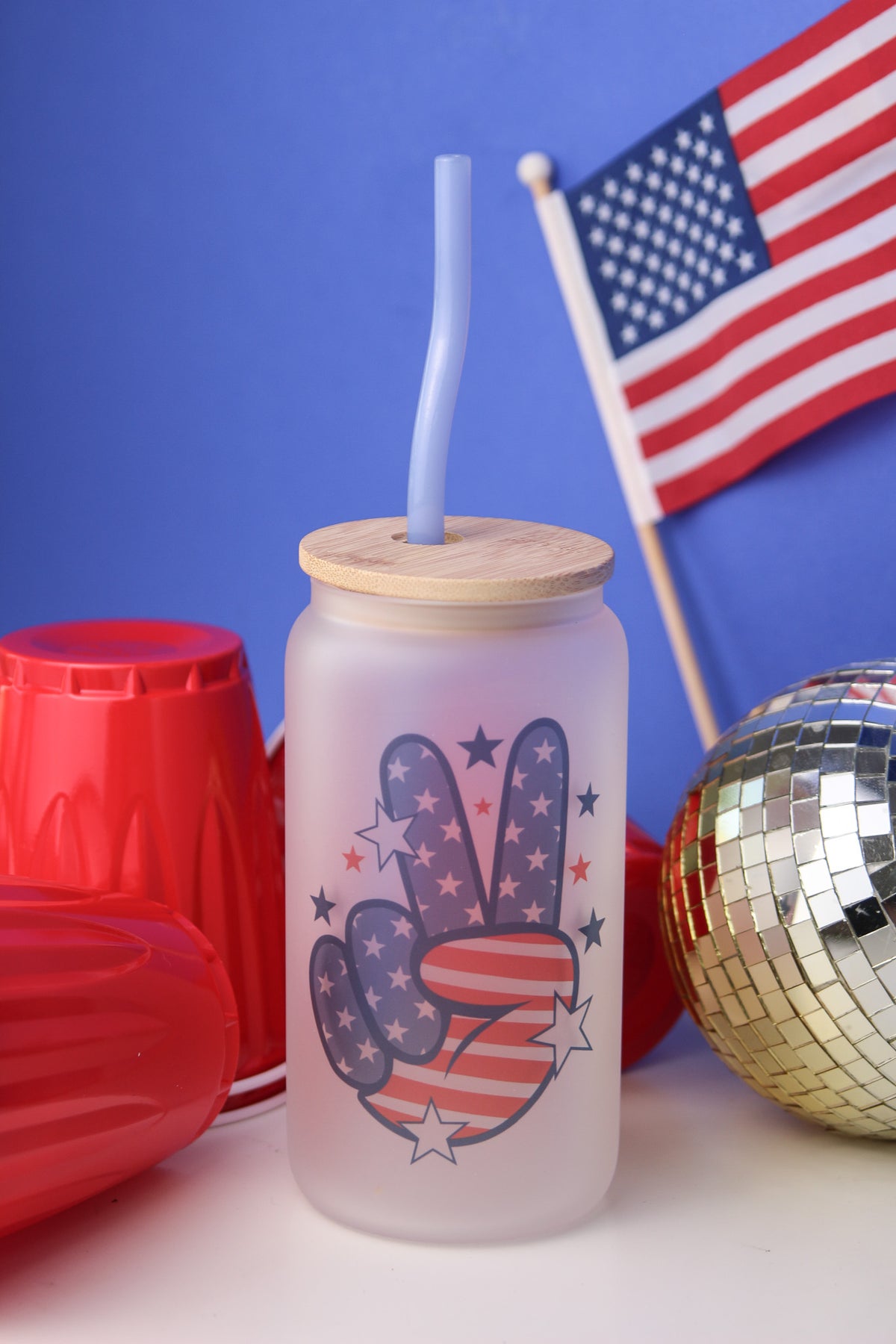 Peace Sign USA Glass Can