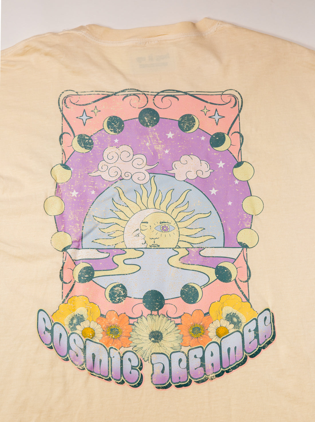 Here Comes The Sun Oversized Tee | Women's Summer Graphic Tees