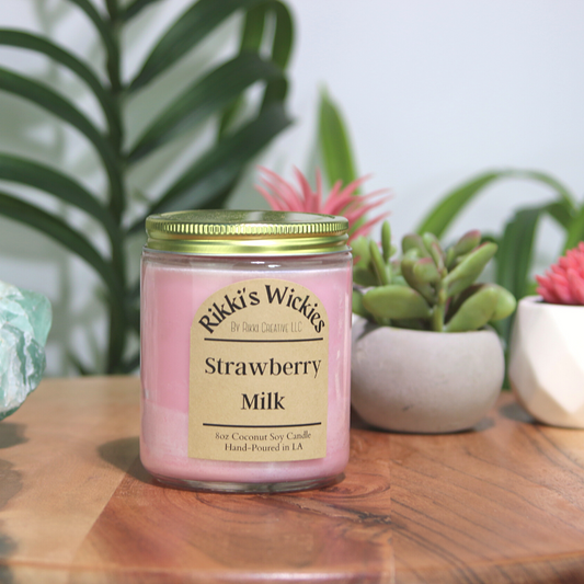 Strawberry Milk Candle